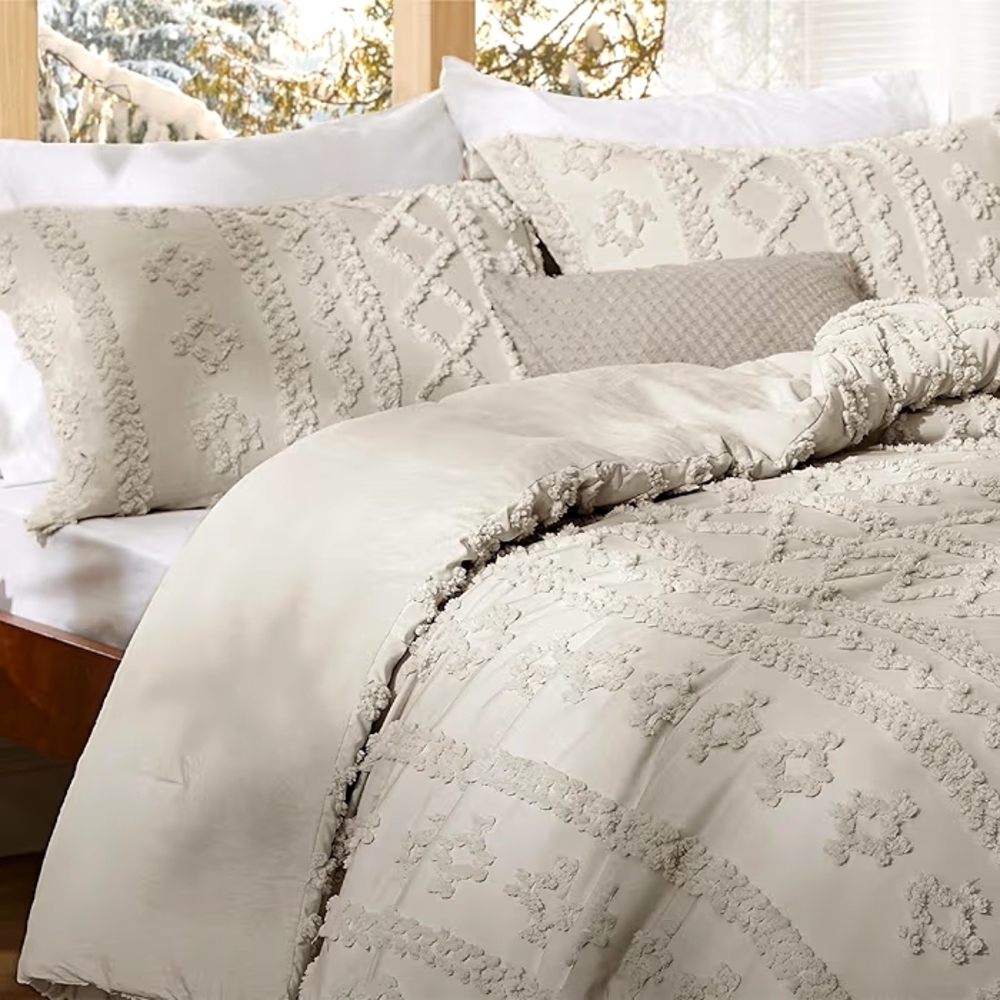 Elegant Tufted Boho Oversized King Comforter  Set - Picture 6 of 9